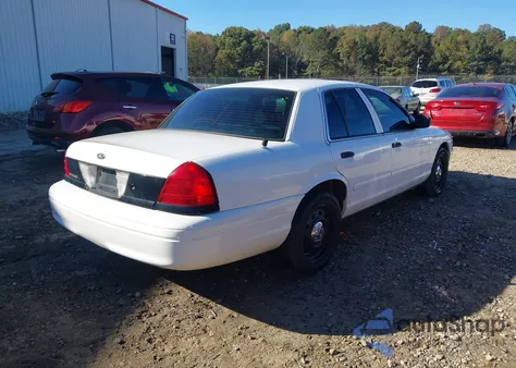 2008 Ford Crown Victoria Police/Police Interceptor z USA, uszkodzony, nr VIN 2FAFP71V98X154945